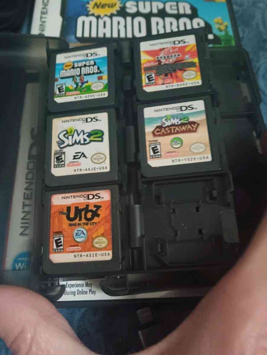 Nintendo DS Lite Bundle - Moyock, North Carolina - FleaMarketBay