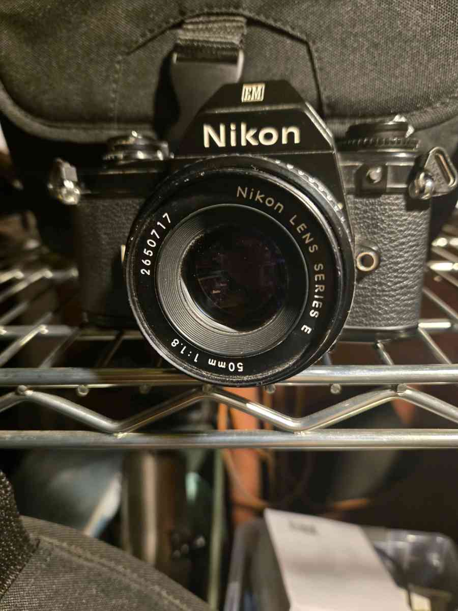 Nikon EM 35MM Film Camera w50MM 18 Nikon Series E Lens  Niko - Long Beach, California - FleaMarketBay