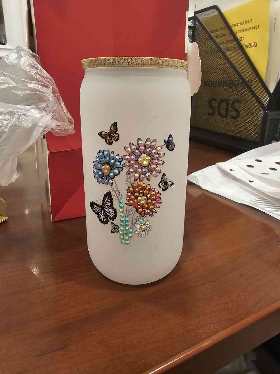 Vasos de Cristal - Corona, California - FleaMarketBay