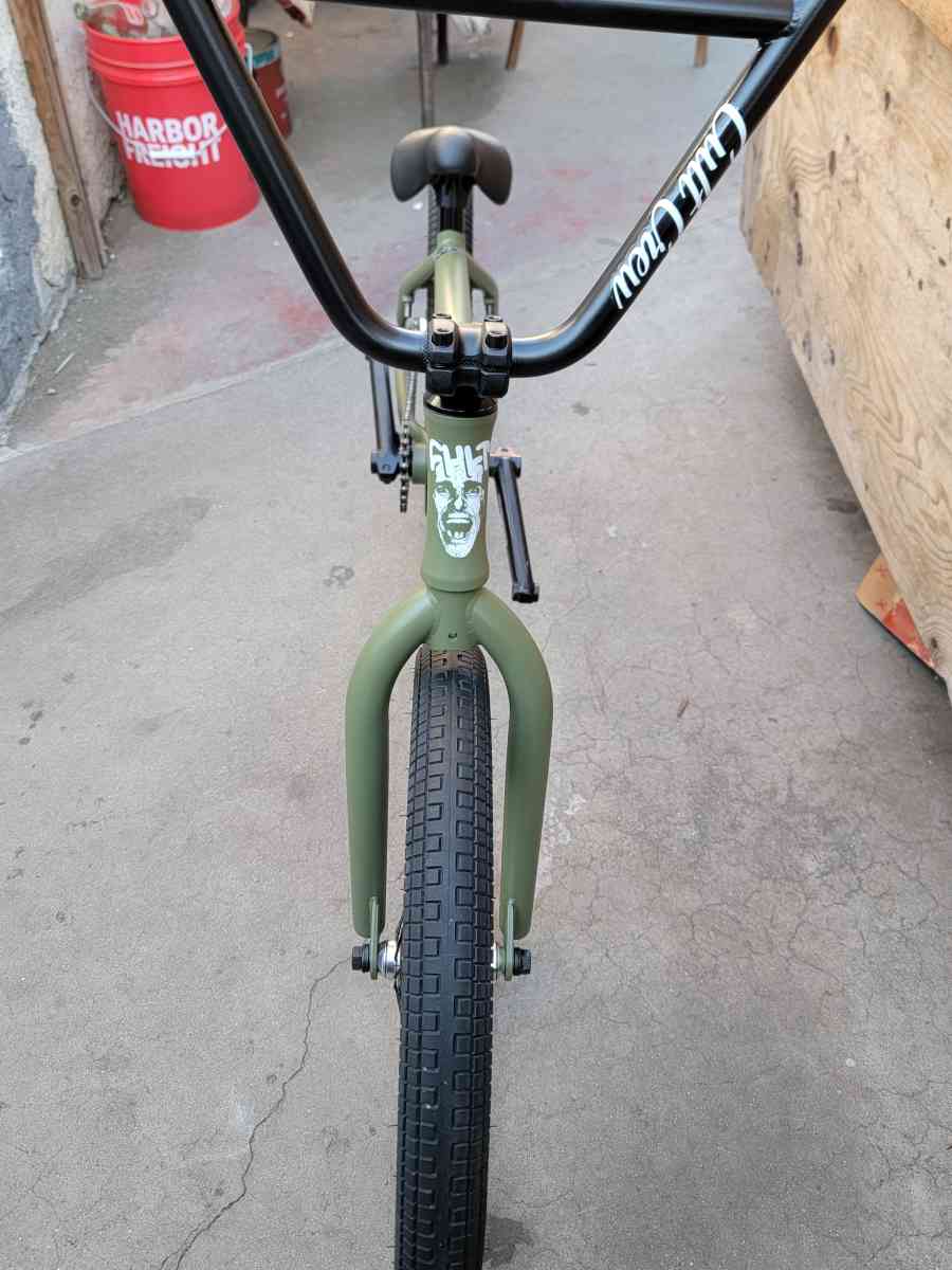 20 cult BMX - Carson, California - FleaMarketBay