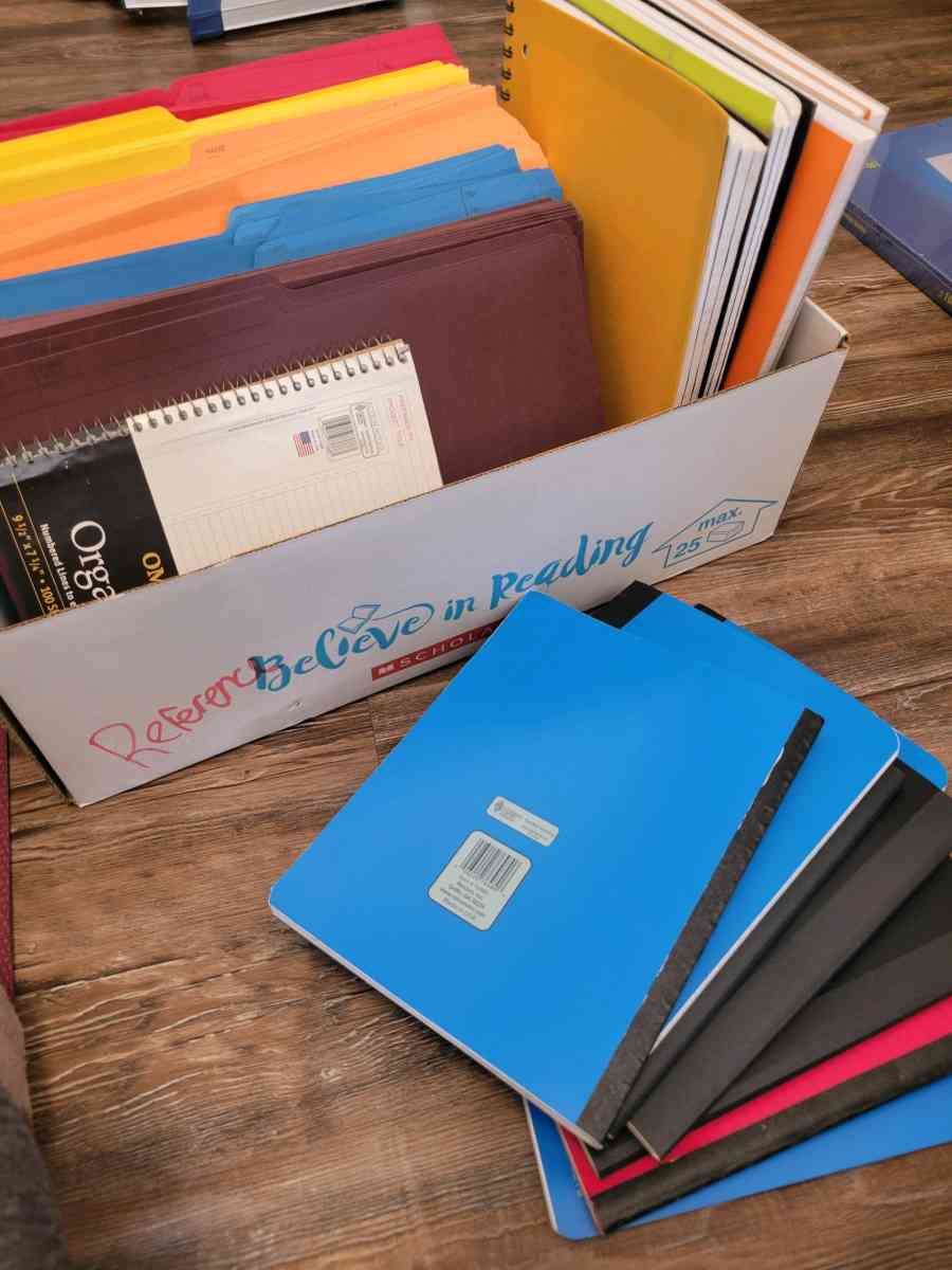 paper office supplies - Norman, Oklahoma - FleaMarketBay