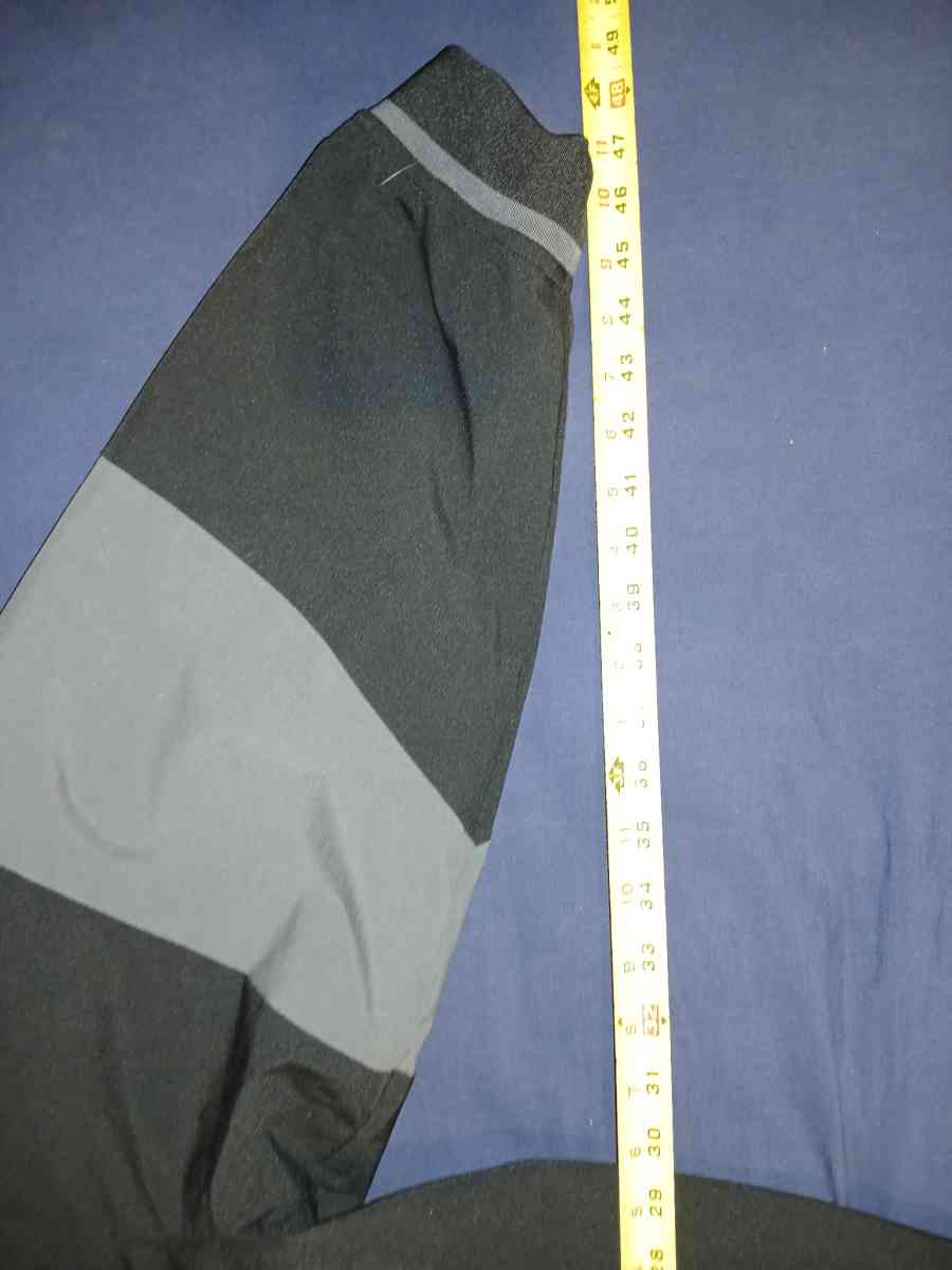 PGA tour pull over - Lubbock, Texas - FleaMarketBay