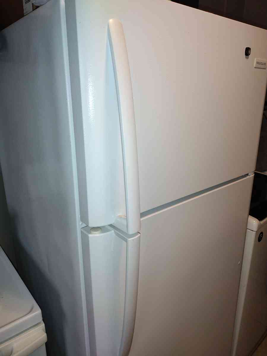 vendo esta Refrigerador esta en excelentes condiciones - Alicia, Arkansas