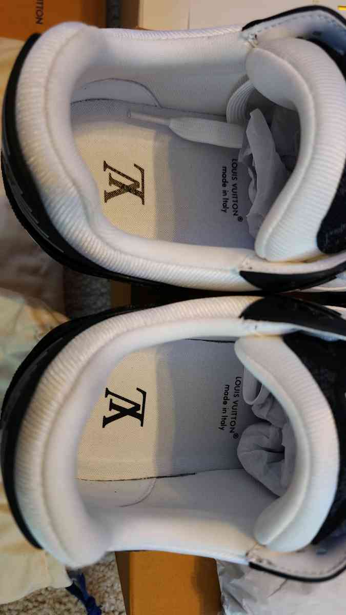 Black and white Louis Vuitton Trainers size 11 mens - Gainesville, Virginia - FleaMarketBay