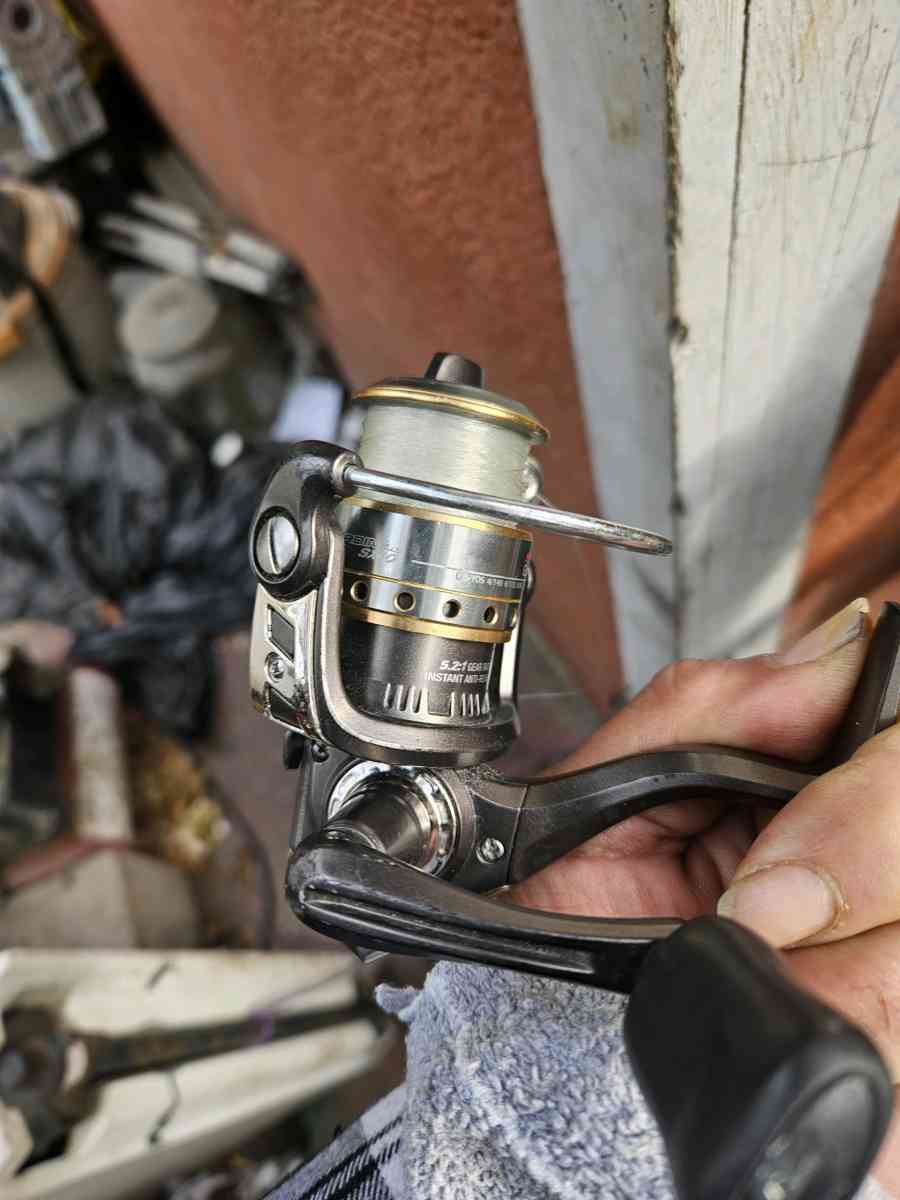 Abu Garcia Cardinal SX10 Fishing Reel - Long Beach, California - FleaMarketBay