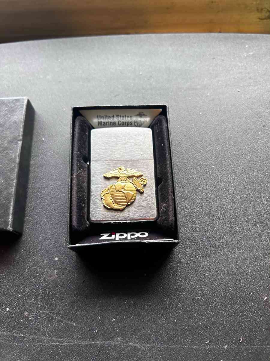 zippo collectible marine corps lighter - Obion, Tennessee - FleaMarketBay