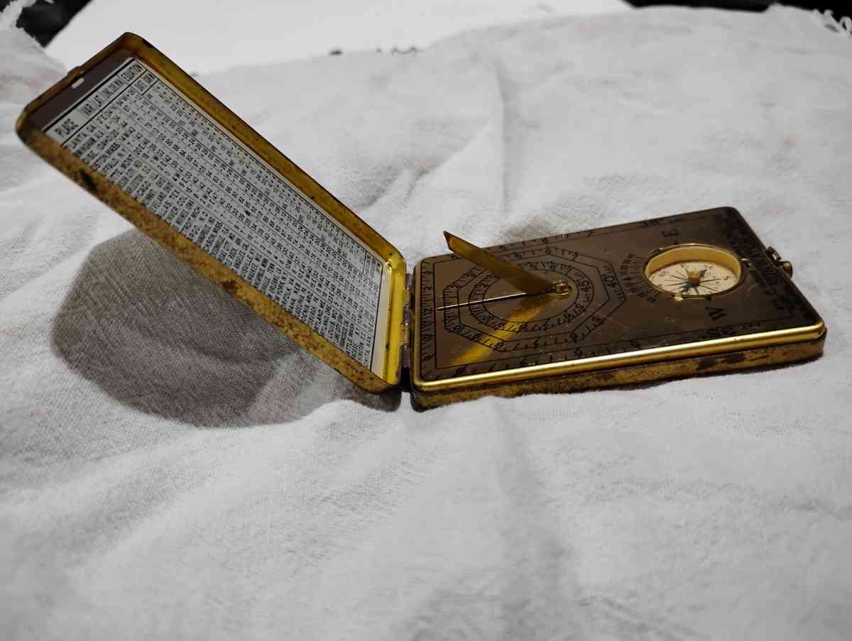 1920s Sun watch - Tripoli, Iowa - FleaMarketBay