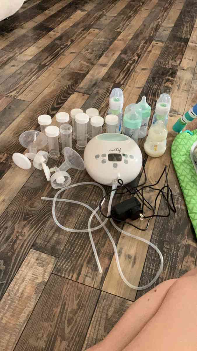 breast pump set - Ringgold, Georgia