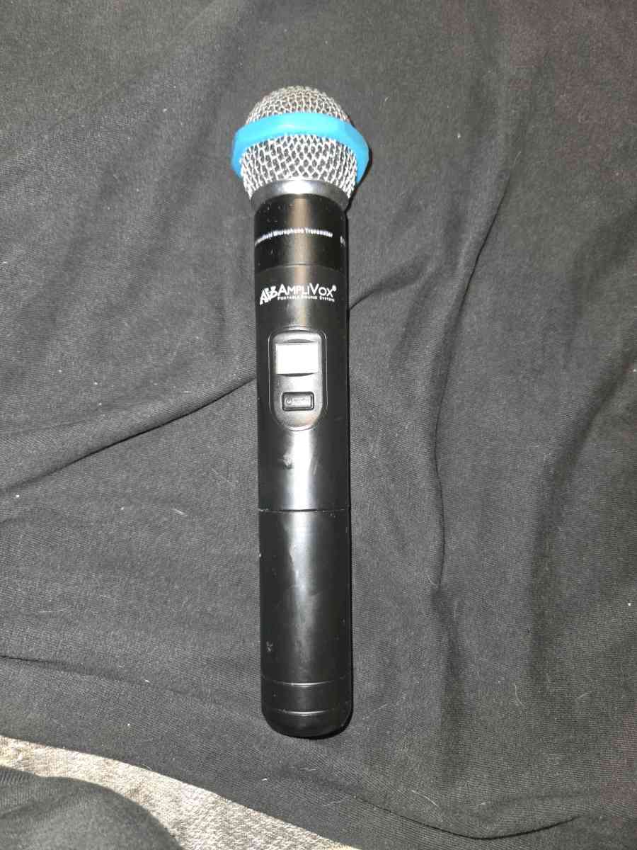 AMPLIVOX Portable Sound Systems Microphone - Long Beach, California