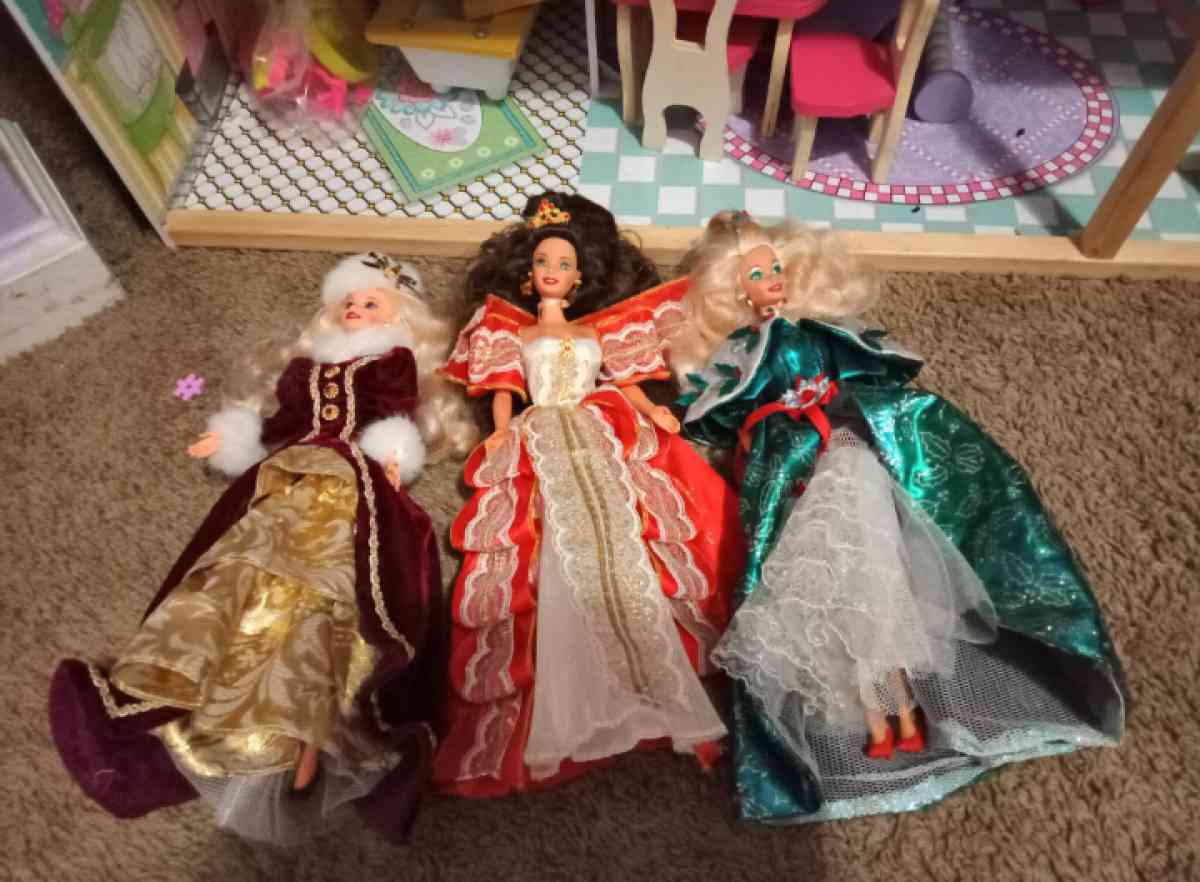 Barbie house and More - Lakeview, Ohio - FleaMarketBay