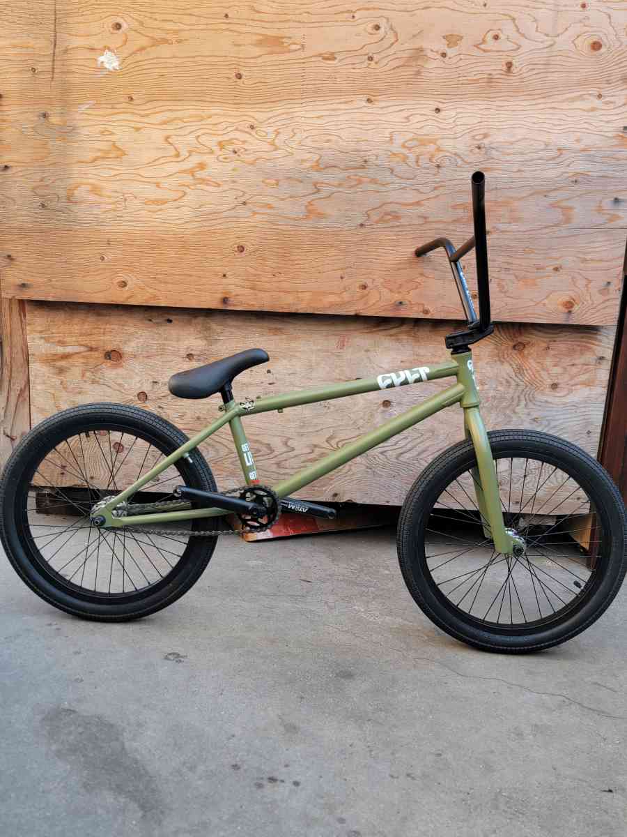 20 cult BMX