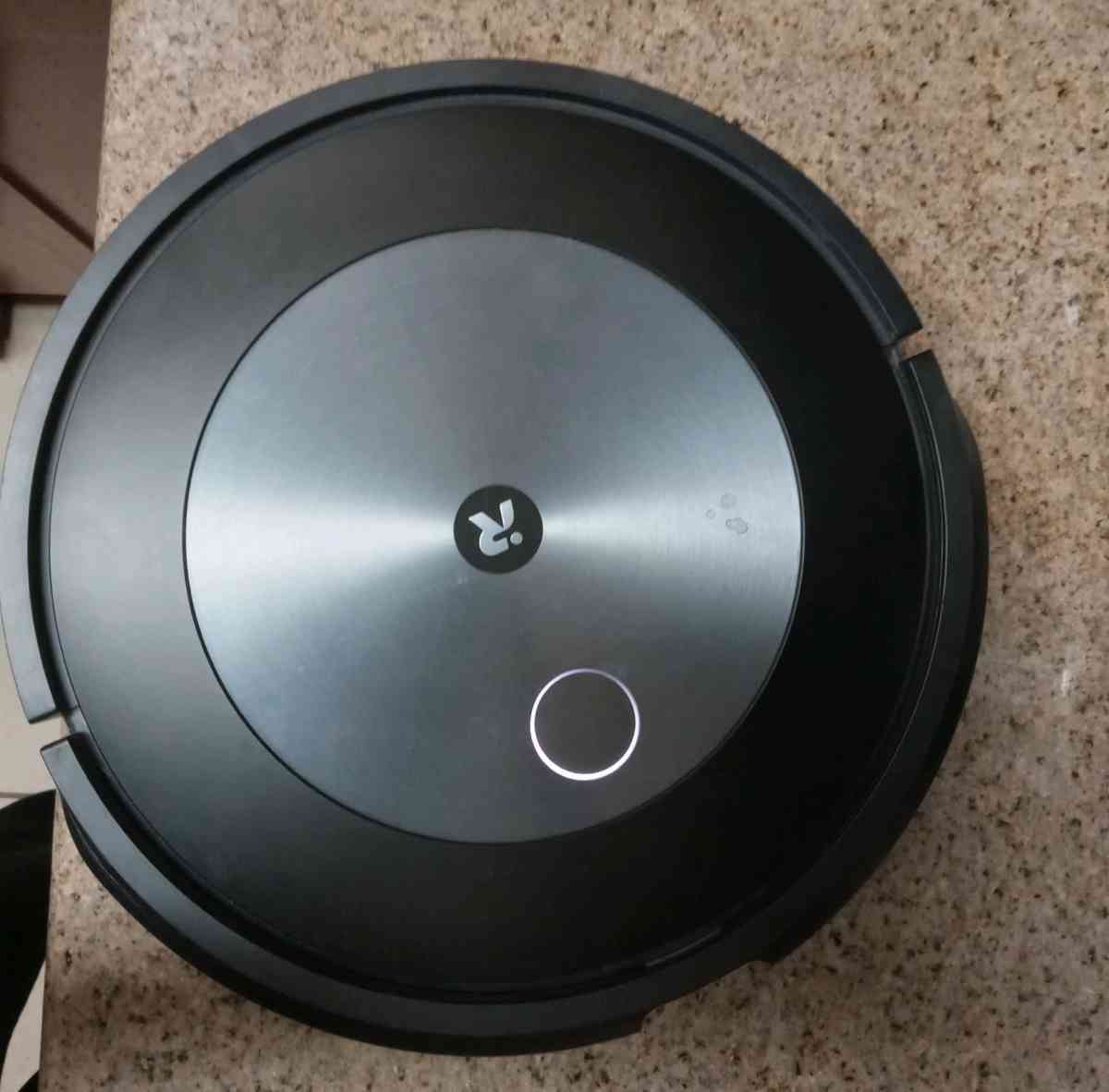 iRobot Roomba Combo j5 SelfEmptying Robot Vacuum Mop - Las Vegas, Nevada - FleaMarketBay