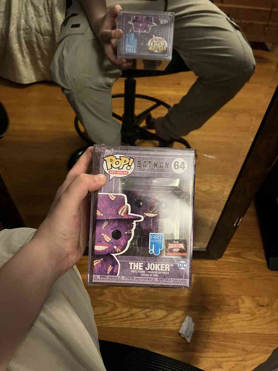 Exclusive joker funko pop - Youngstown, Ohio - FleaMarketBay