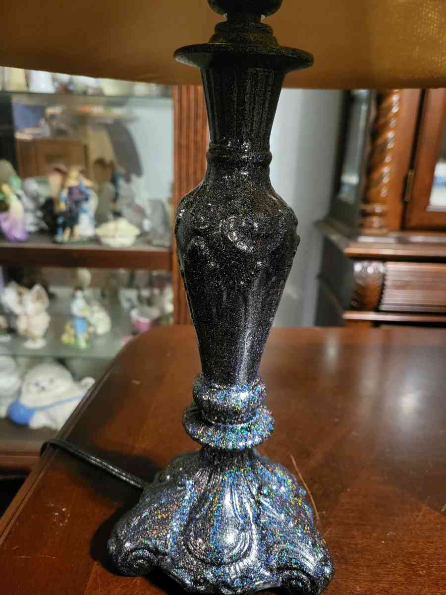 Super sparkly lamp - Morrilton, Arkansas - FleaMarketBay