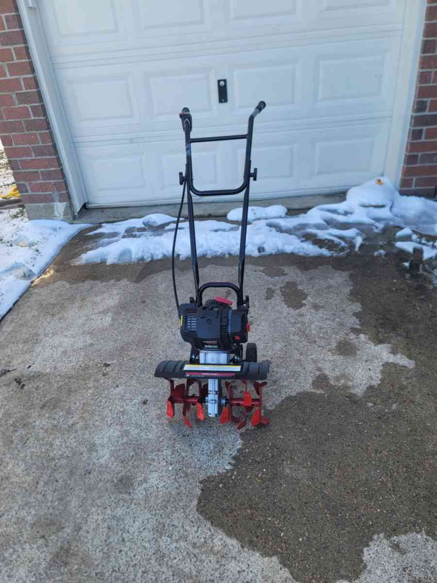 Legend  Cultivador 46cc Nuevo Excelente Condiciones Trabajan - Houston, Texas - FleaMarketBay