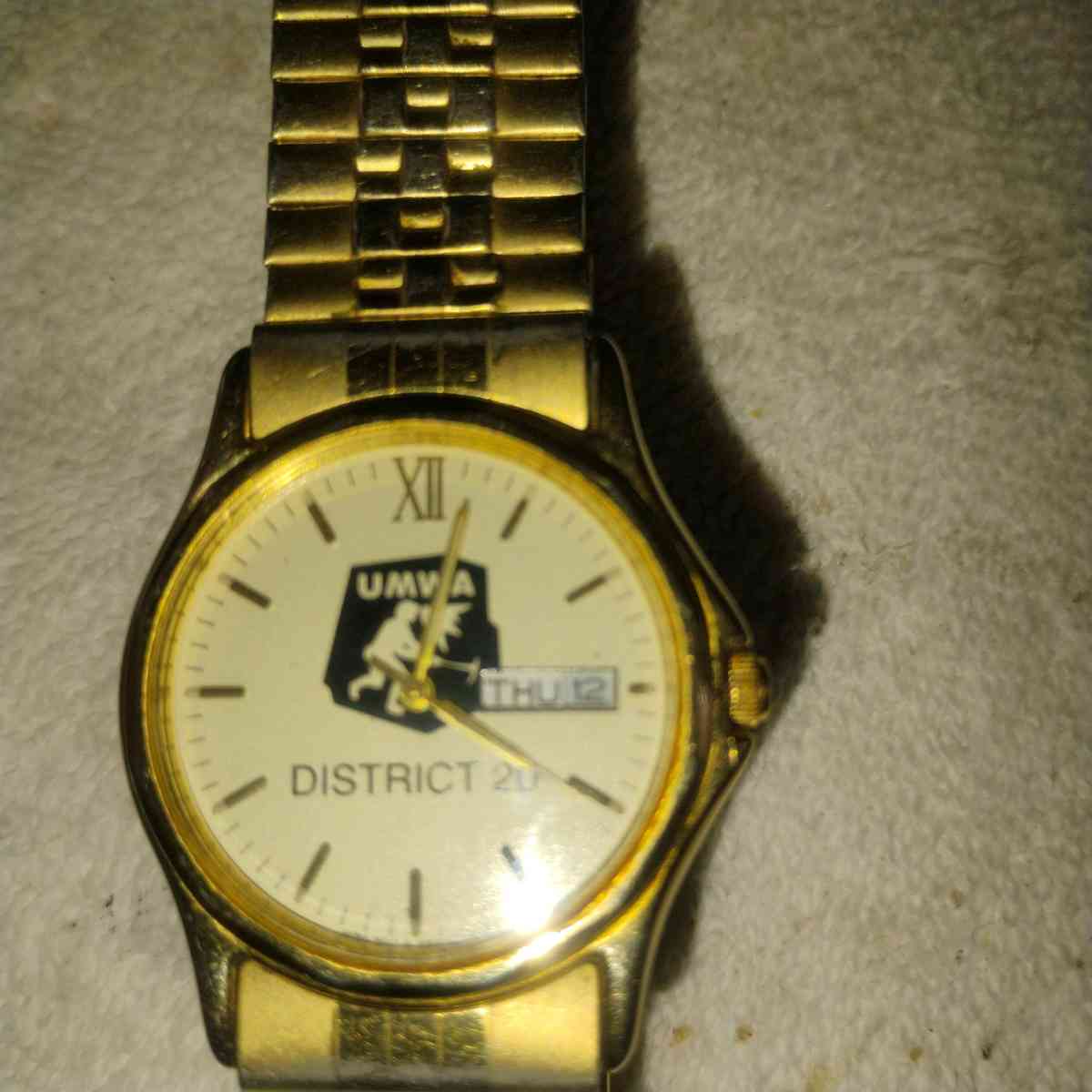 Man watch Hamilton masterpiece - Jasper, Alabama - FleaMarketBay