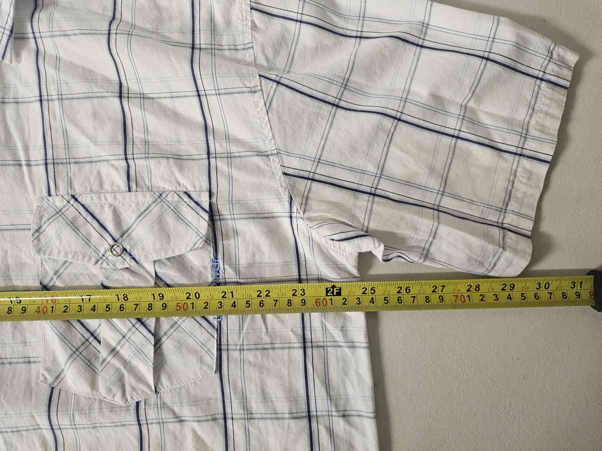 land rover shirt - Lubbock, Texas - FleaMarketBay