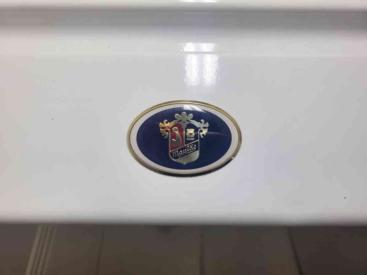 Maytag  Neptune Dryer  Model MDE4000AYW 27W x 28D x 43H - Plano, Texas - FleaMarketBay