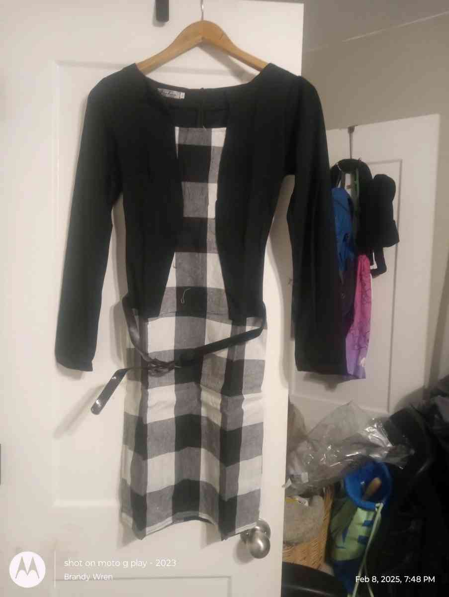 dresses - Westlake, Louisiana - FleaMarketBay