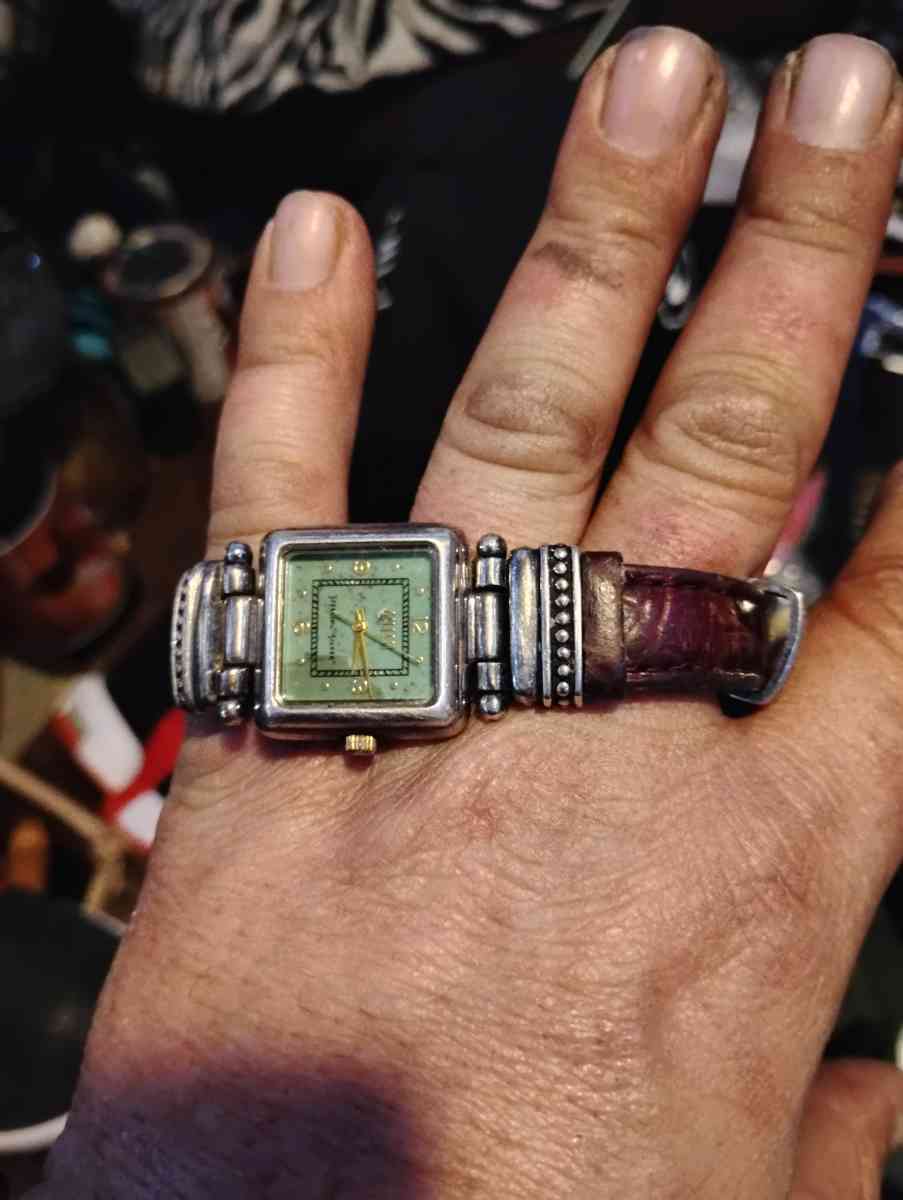 womans watch - Morrow, Ohio - FleaMarketBay