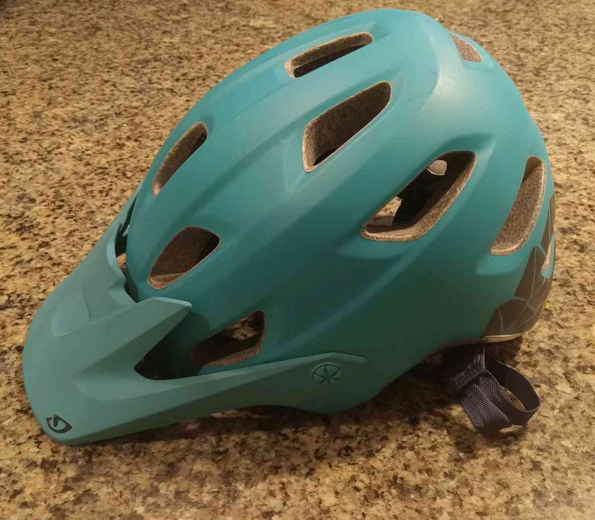 Giro Cartelle MIPS 2018 Womens Mountain Bike Helmet Medium - Las Vegas, Nevada - FleaMarketBay