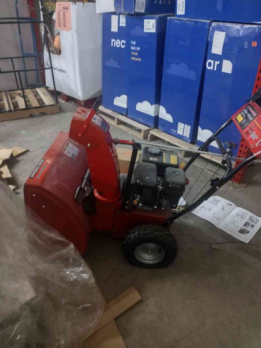 Snow Blower - Newport News, Virginia - FleaMarketBay