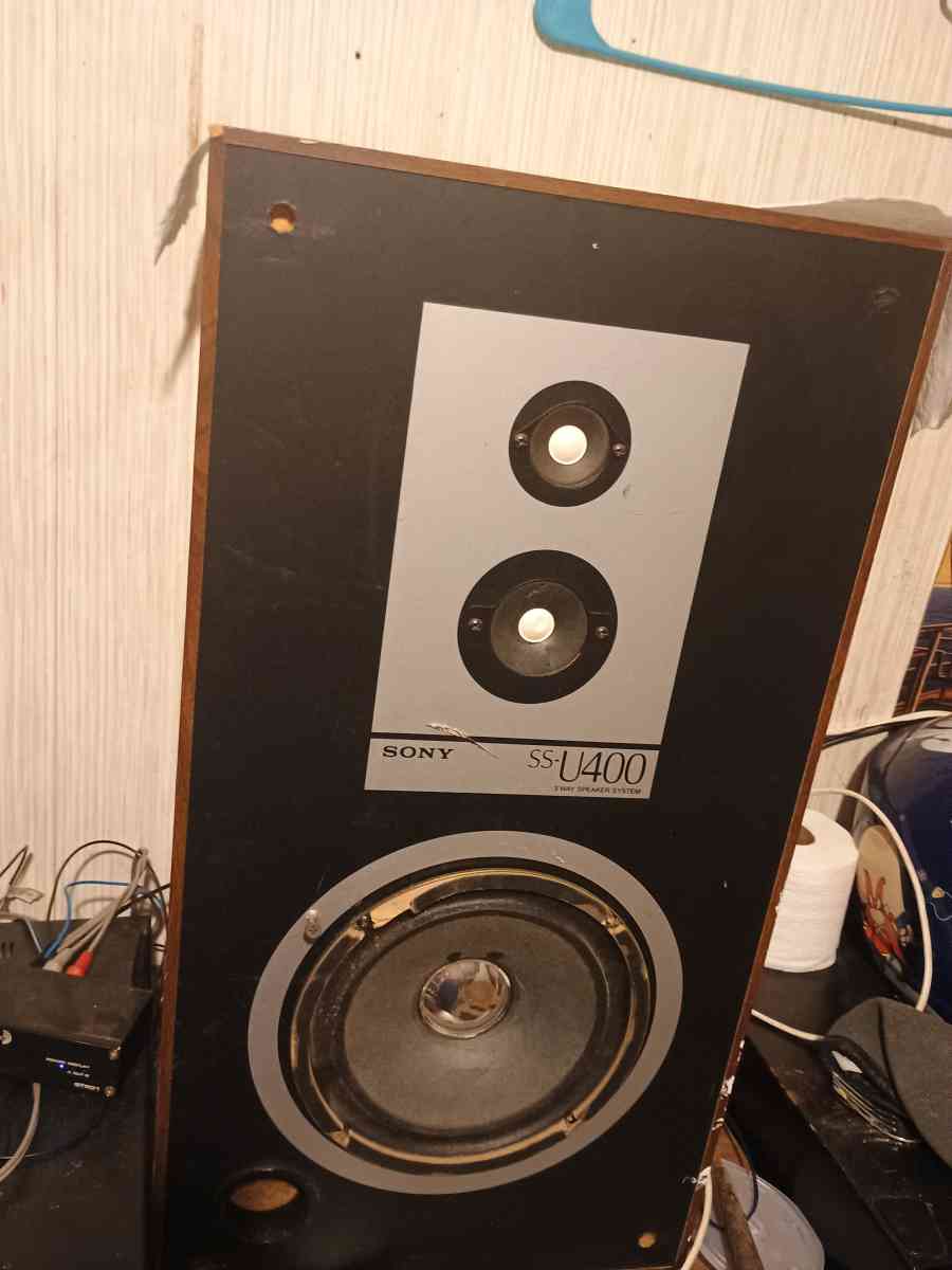 old Sherwood stereo with big speakers - Acworth, Georgia - FleaMarketBay