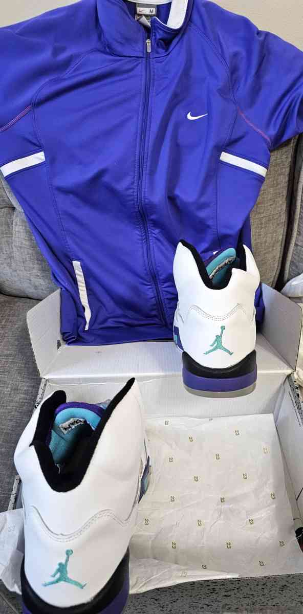 jordan 5 grapes - Bronx, New York - FleaMarketBay