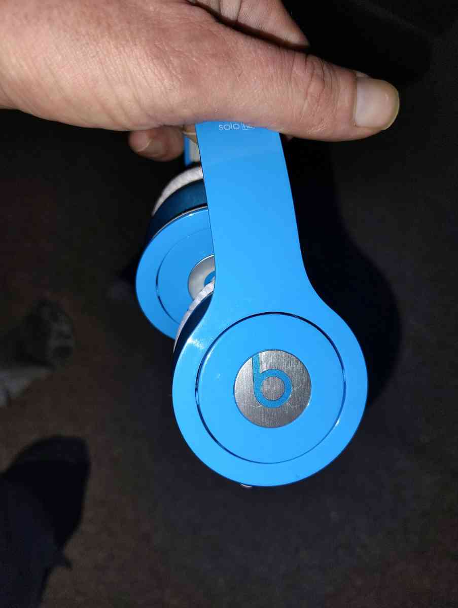 beats by Dre headphones