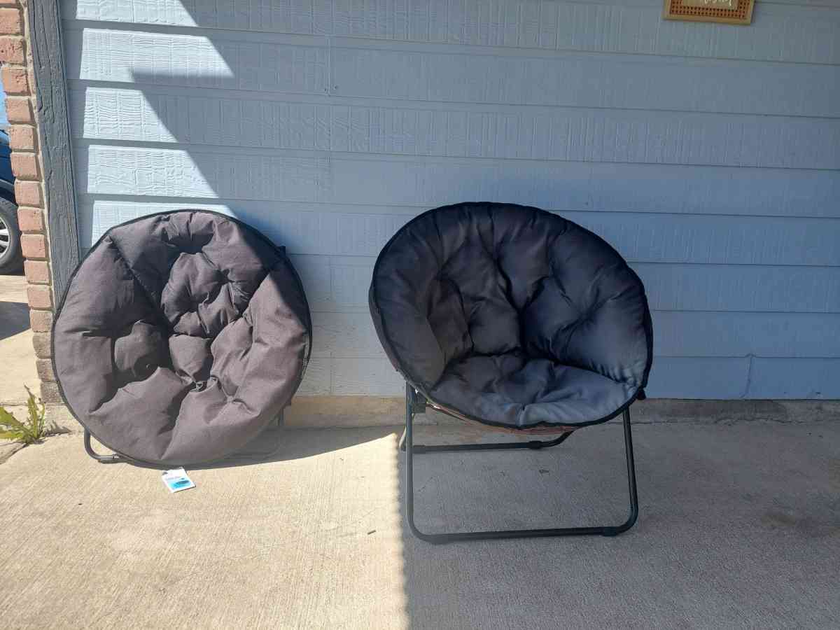 dish chair room Essentials set of 2