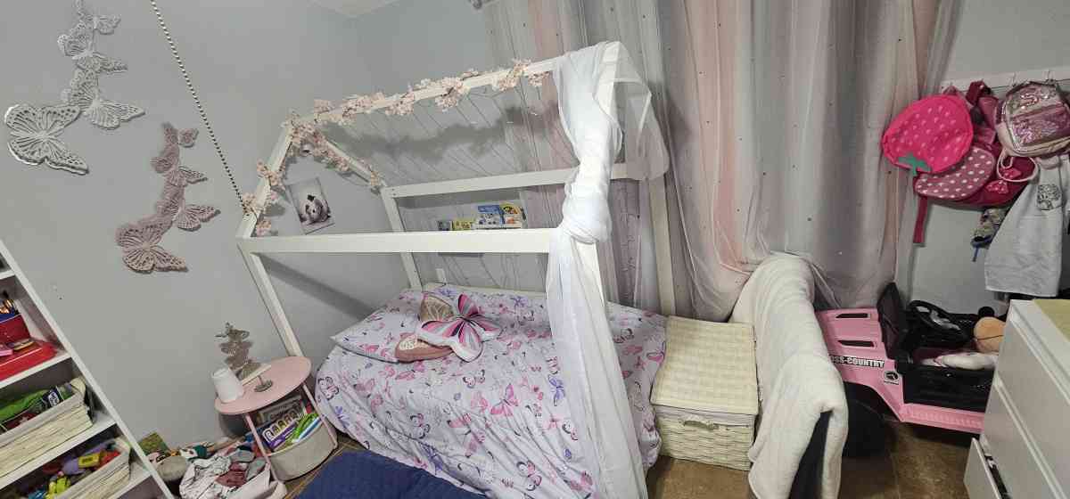 Montessori Bed Frame - Palm Beach Gardens, Florida - FleaMarketBay