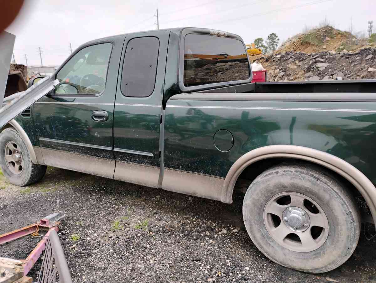 03 Ford F150 Triton - Houston, Texas - FleaMarketBay