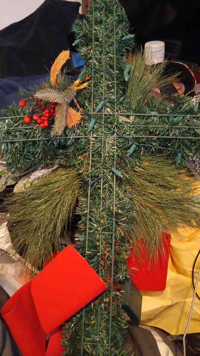 adornos navideo x 25 semi nuevo - California City, California - FleaMarketBay