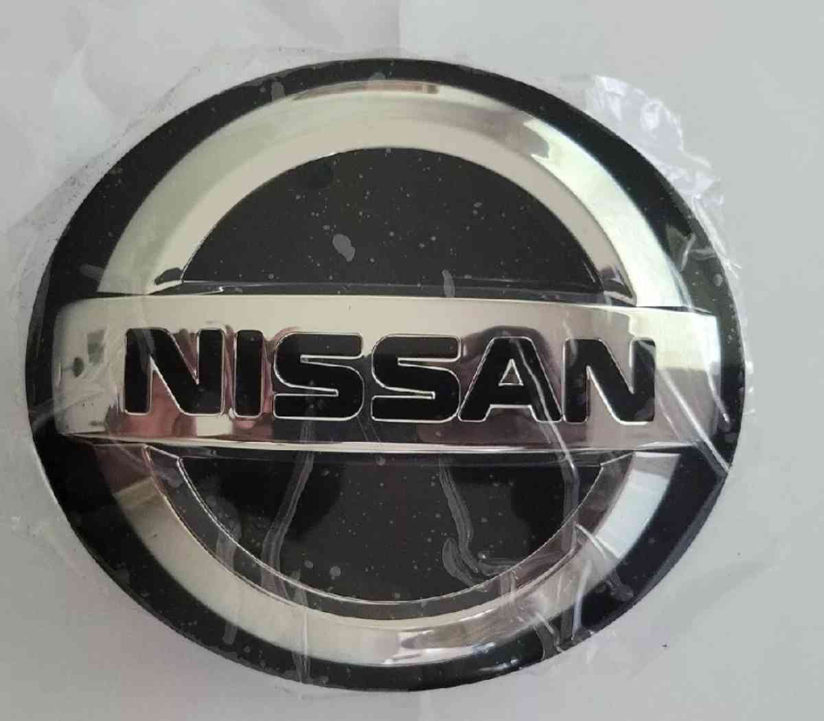 OEM 2019 2020 2021 2022 Nissan Altima Maxima Front Grille Em - Smyrna, Tennessee