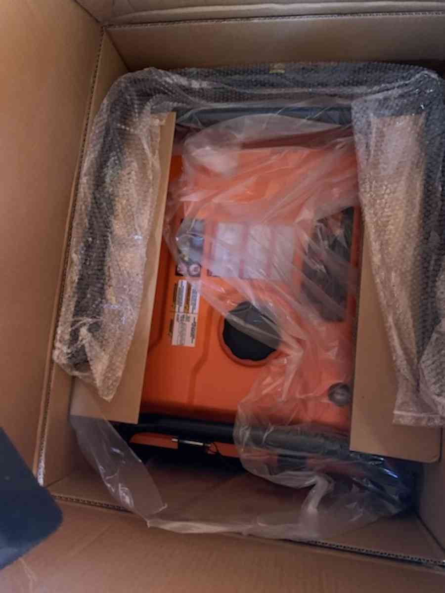 Generac 6500 Gas Portable Generator New - Florence, South Carolina - FleaMarketBay