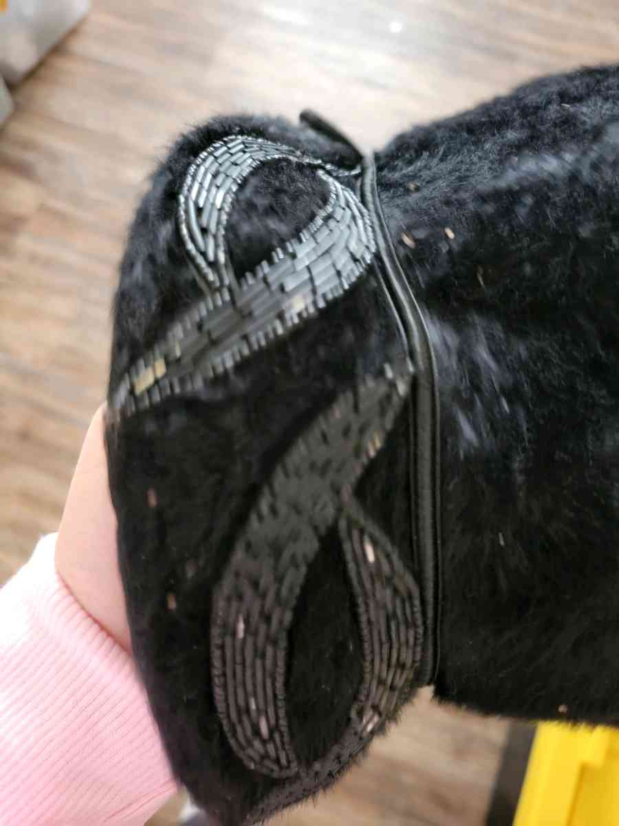 vintage fur hat - Norman, Oklahoma - FleaMarketBay