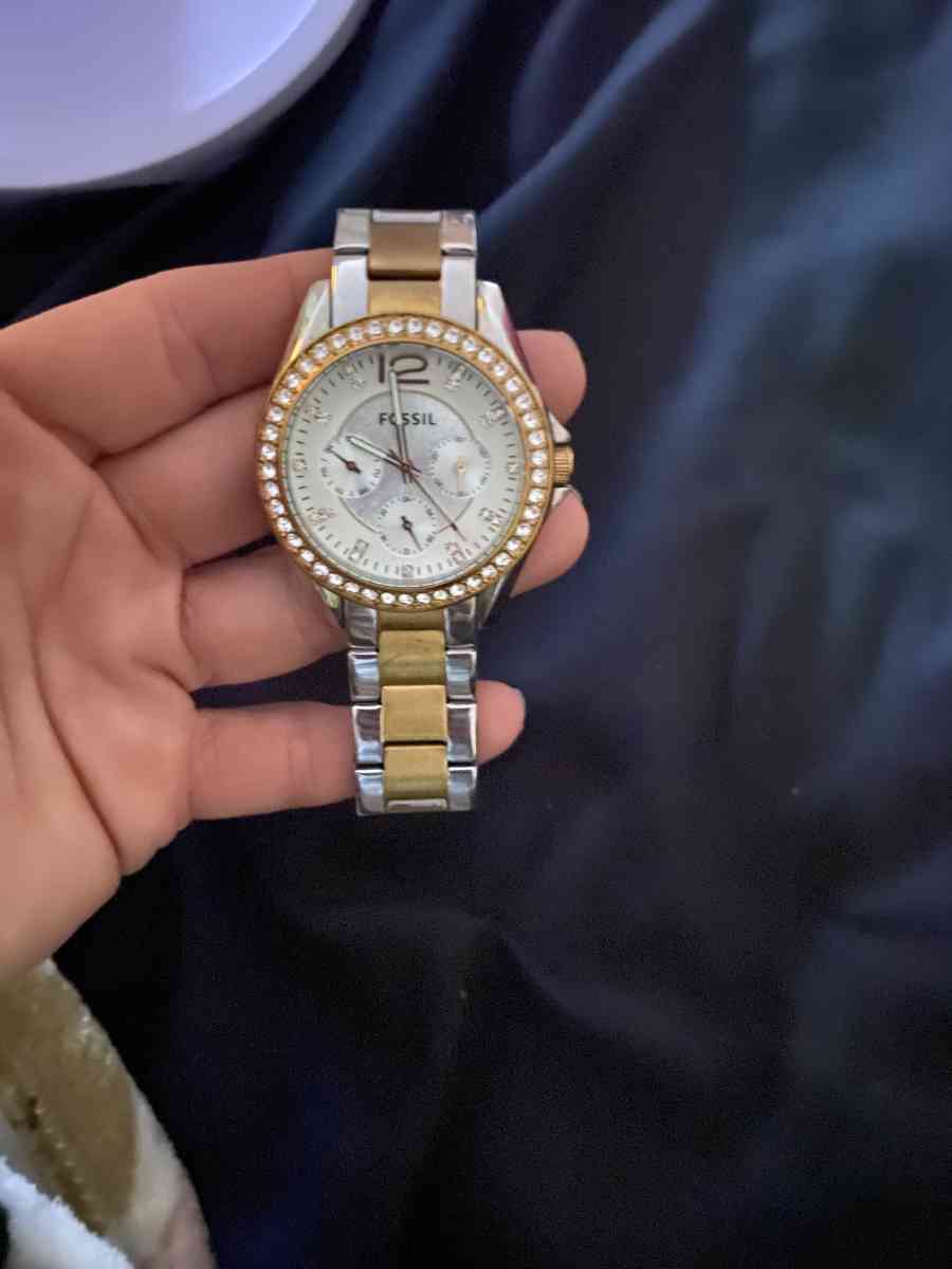 mens watch - Eminence, Kentucky - FleaMarketBay