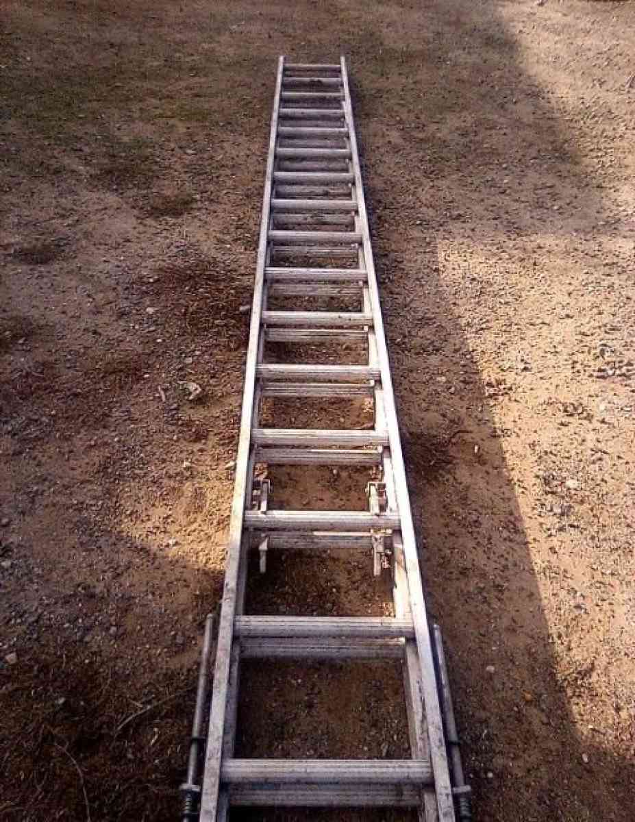32 ft ladder - Escondido, California
