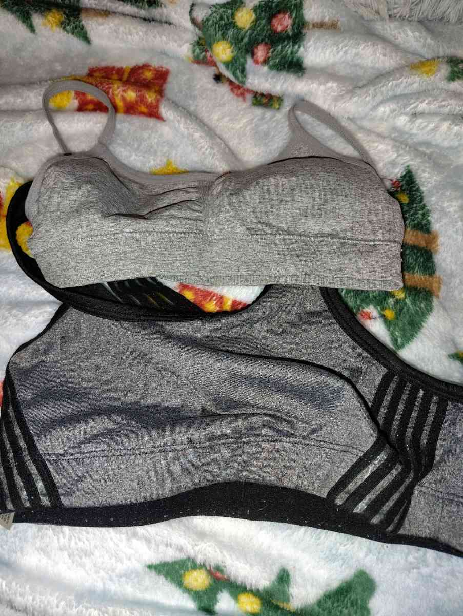 girls bras - Brighton, Colorado - FleaMarketBay