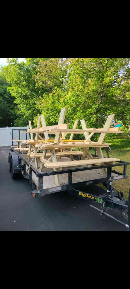 Picnic Tables For Rent - Tunkhannock, Pennsylvania - FleaMarketBay