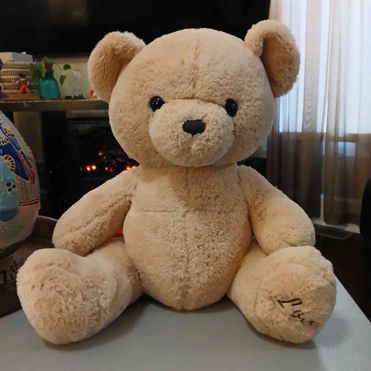 Sitting Teddy Bear with Love Sign 18x12 - Indianapolis, Indiana