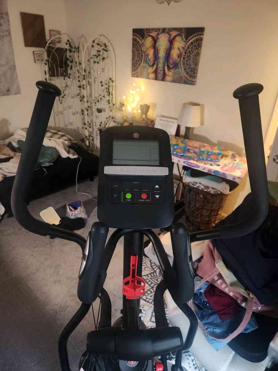 Schwinn Eliptical - Indianapolis, Indiana - FleaMarketBay