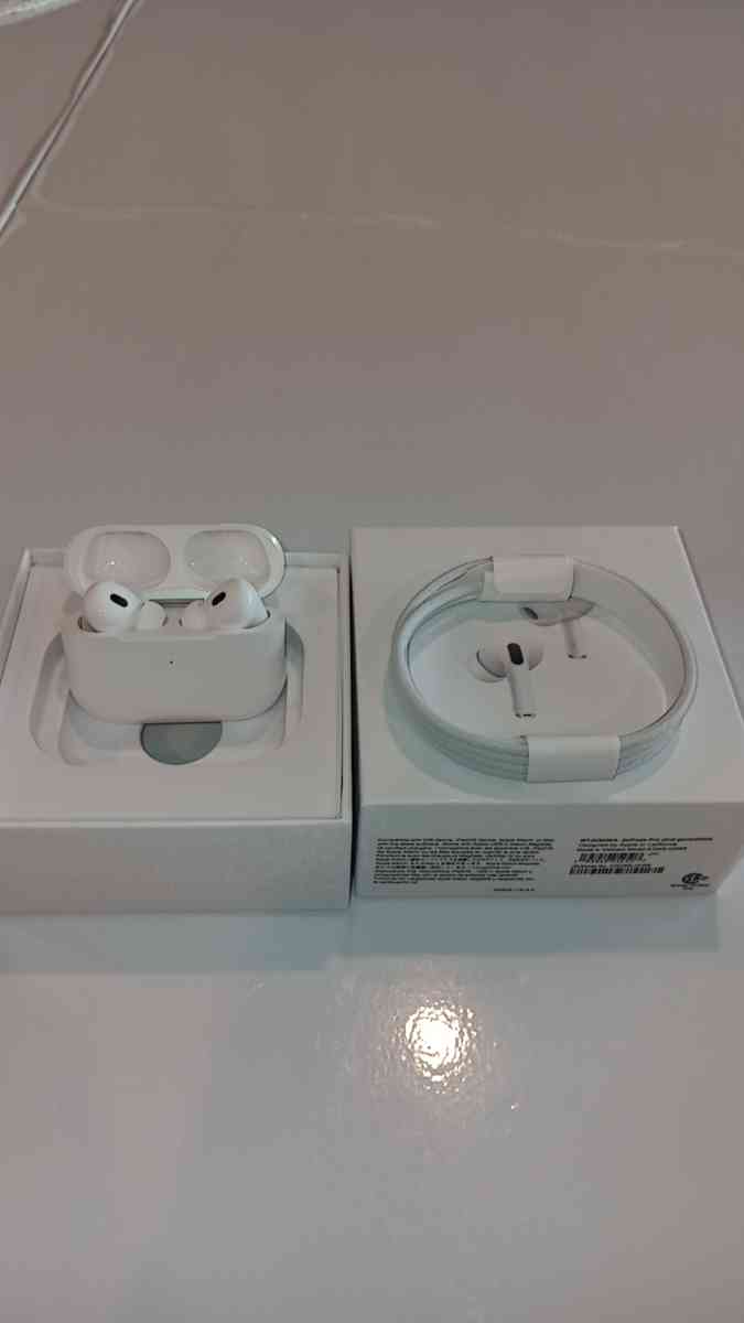 AirPods Pro - Boise, Idaho - FleaMarketBay