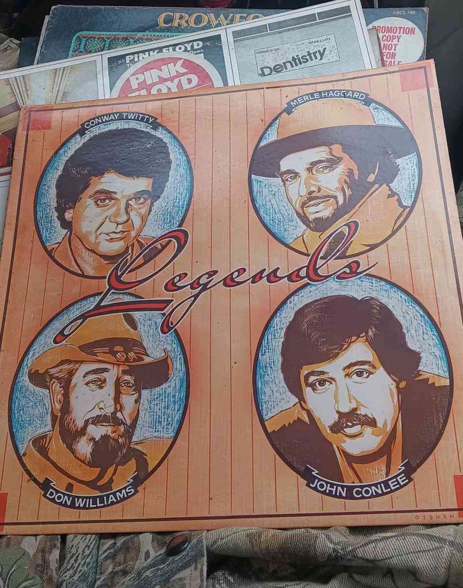 Vinyl Records - Manchester, Tennessee - FleaMarketBay