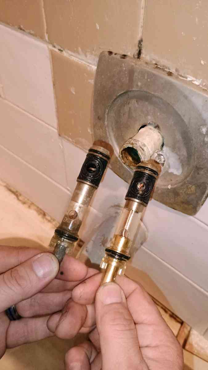 plumbing help - San Antonio, Texas - FleaMarketBay
