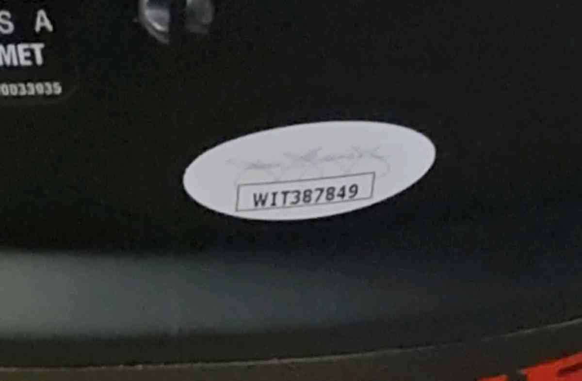 Michael Vick autographed replica Falcons Full Sized Helmet w - Auburn, New York - FleaMarketBay