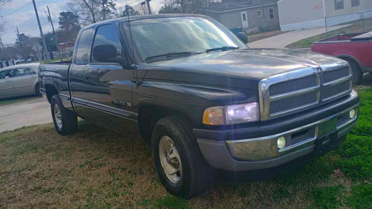 Dodge ram - Conroe, Texas - FleaMarketBay
