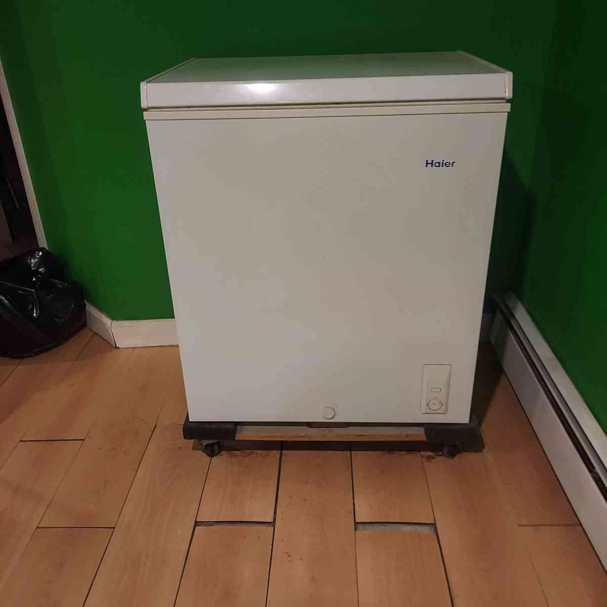 Sofa Couch King Size - Roosevelt, New York - FleaMarketBay