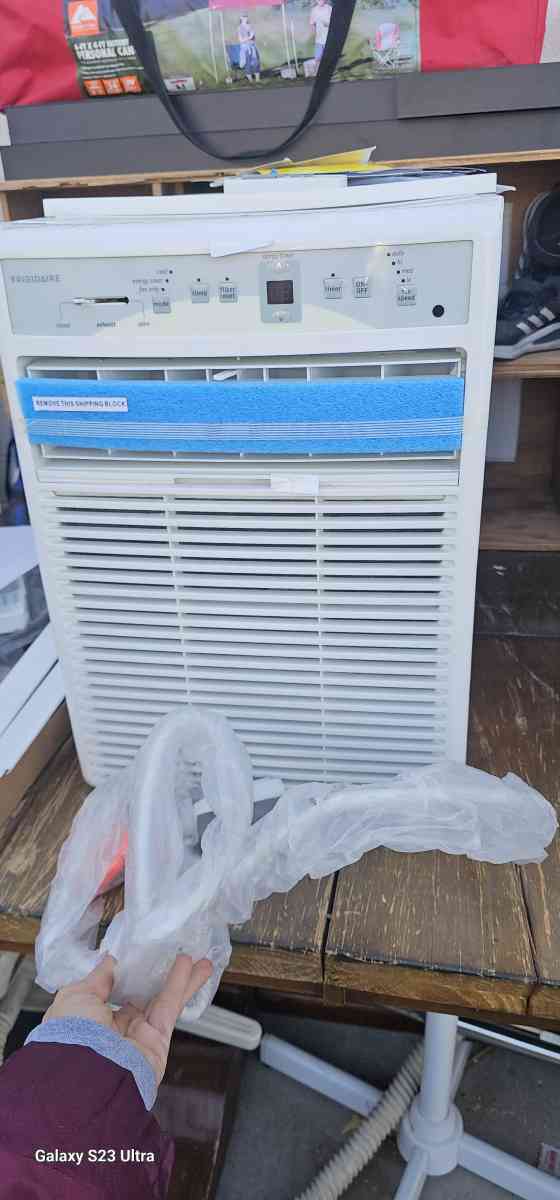 frigidaire Model FFRS0822S1E New W Control Remote - Las Vegas, Nevada