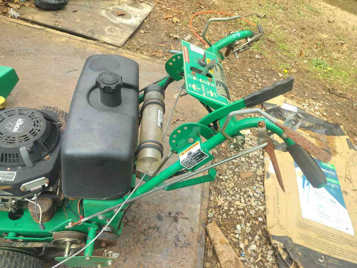 Lawn Mower Walk Behind - Atlanta, Georgia - FleaMarketBay